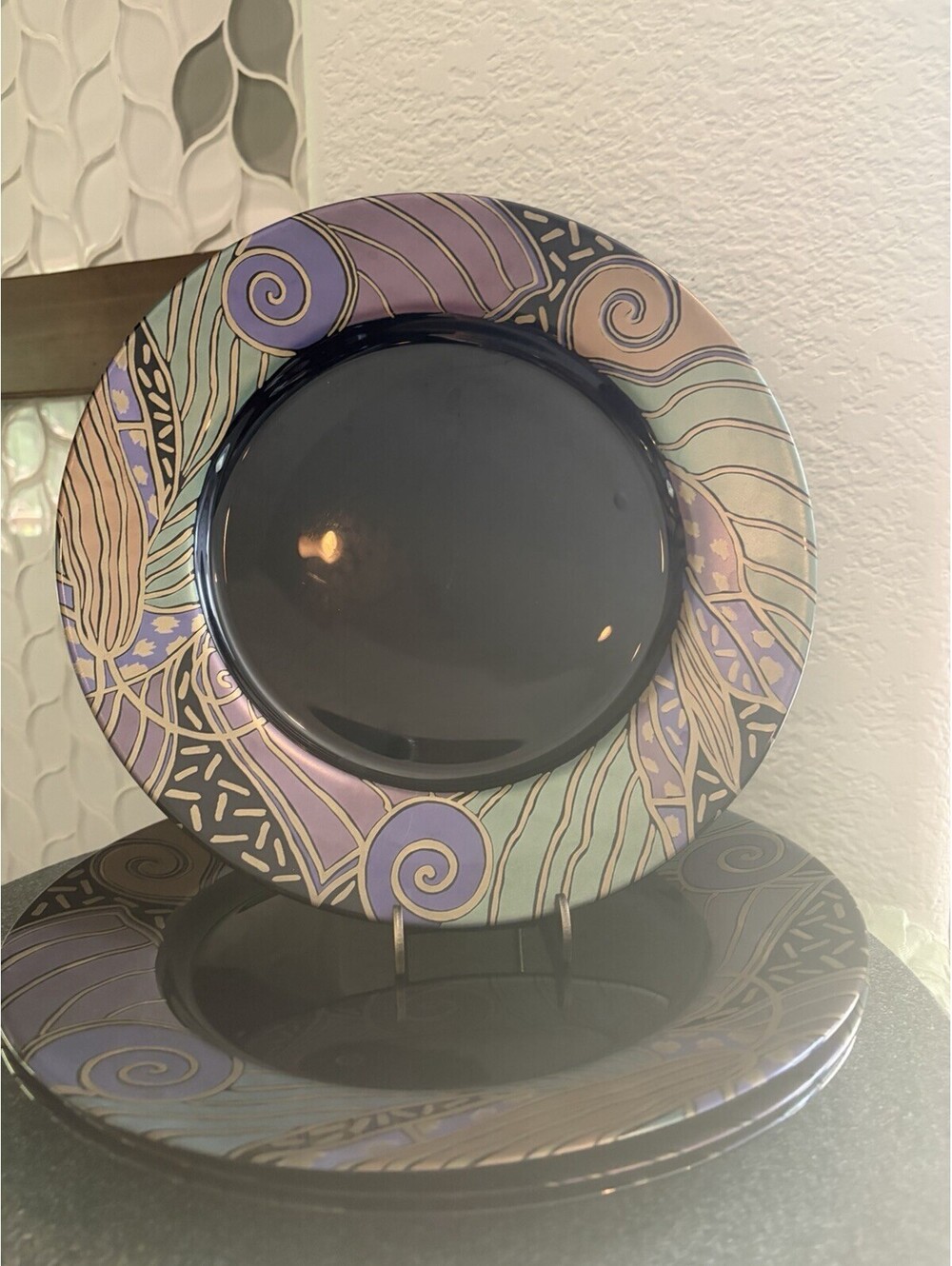 Arcoroc Tampico 4 Dinner Plates French Black Glass Colorful Rim Geometric EUC